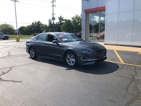 Certified 2022 Hyundai Sonata SE FWD image 4