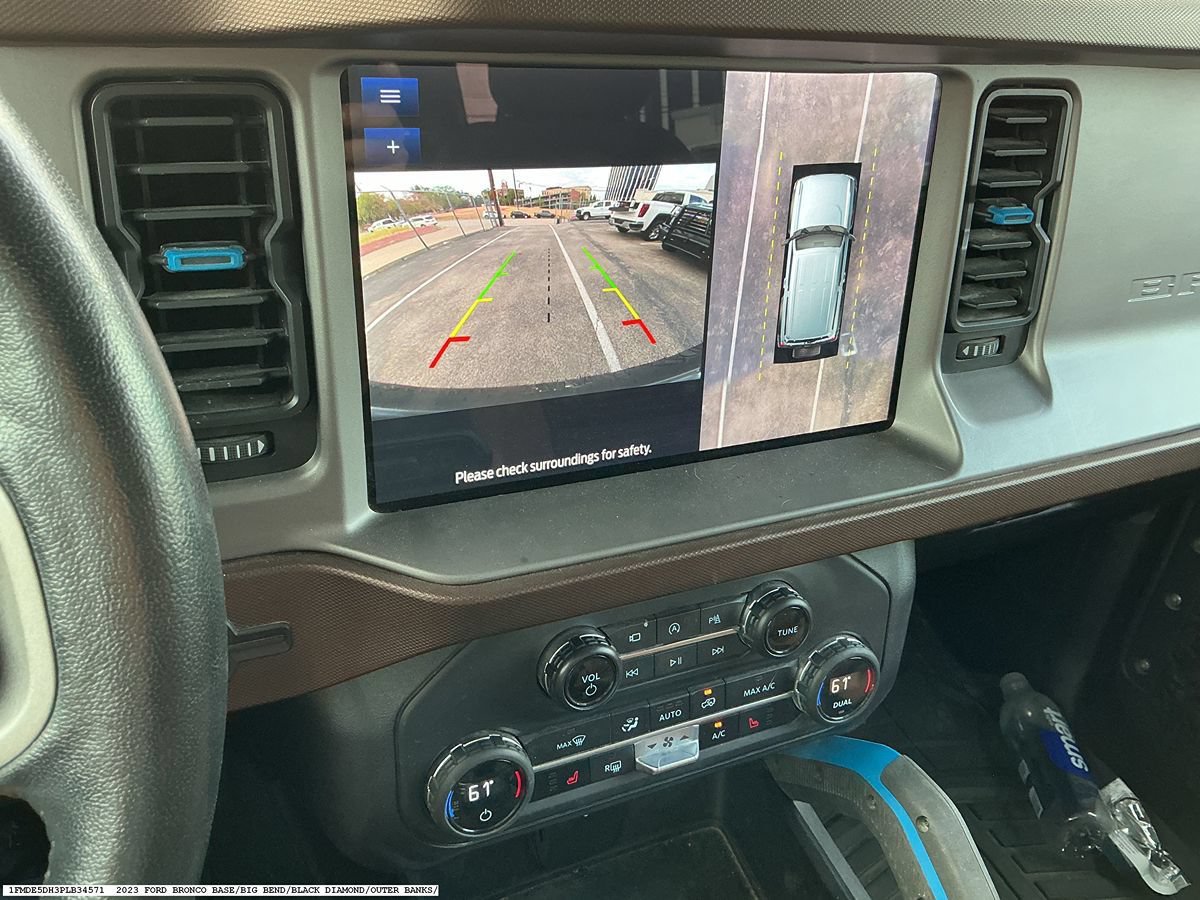 Used 2023 Ford Bronco Outer Banks w/ Sasquatch Package AWD/4WD image 15