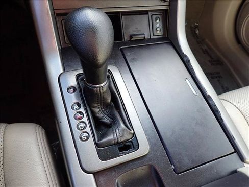 Used 2010 Acura RDX SH-AWD image 18