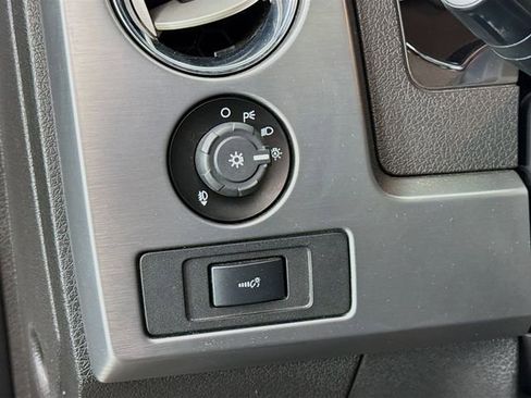 Used 2014 Ford F150 Limited AWD/4WD image 10