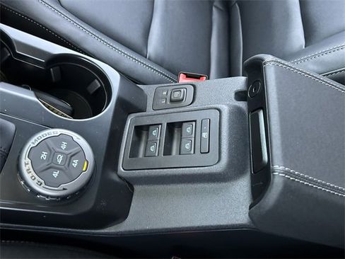 New 2025 Ford Bronco Badlands image 20