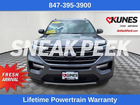 Certified 2022 Ford Explorer XLT w/ Equipment Group 202A AWD/4WD image 2