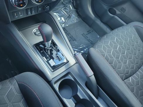 New 2026 Mitsubishi Outlander Sport LE AWD/4WD image 32