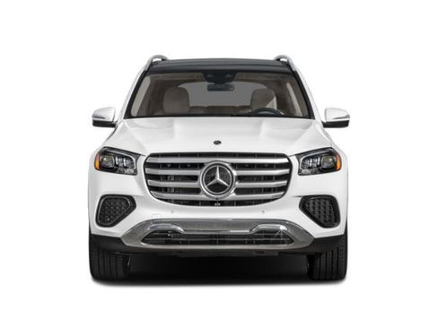Used 2026 Mercedes-Benz GLS 450 4MATIC image 4