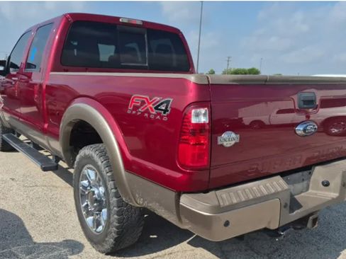 Used 2013 Ford F250 King Ranch w/ King Ranch w/Chrome Pkg AWD/4WD image 2