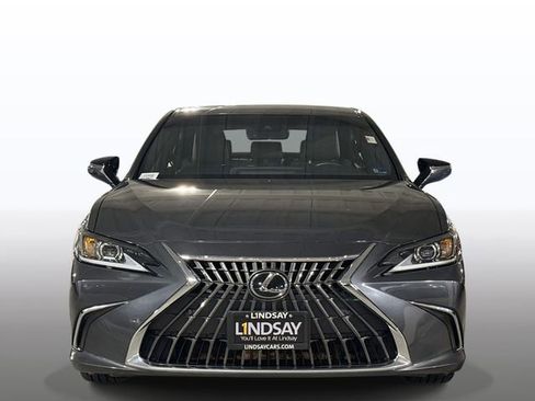 Certified 2023 Lexus ES 350 w/ Premium Package image 8