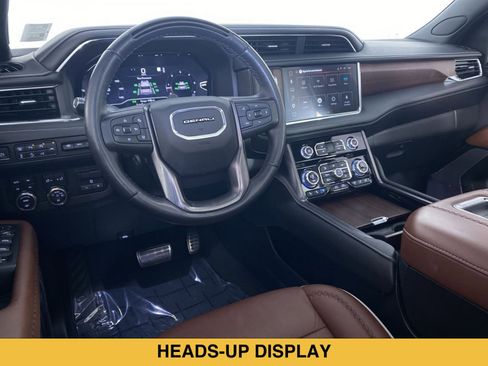 Certified 2023 GMC Yukon XL Denali Ultimate AWD/4WD image 2