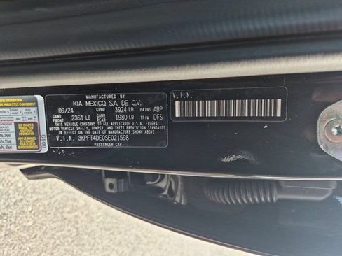Used 2025 Kia K4 FWD image 35