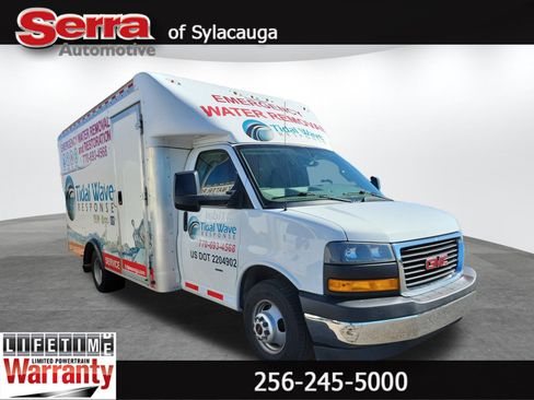 Used 2018 GMC Savana 3500 w/ Power Convenience Package image 1