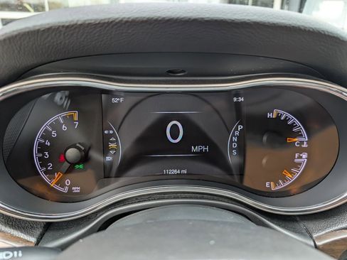 Used 2015 Jeep Grand Cherokee Limited image 21