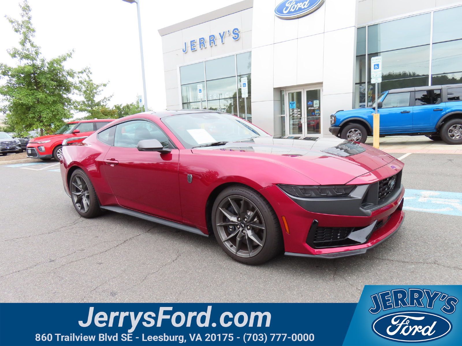 Used 2025 Ford Mustang Dark Horse RWD image 1