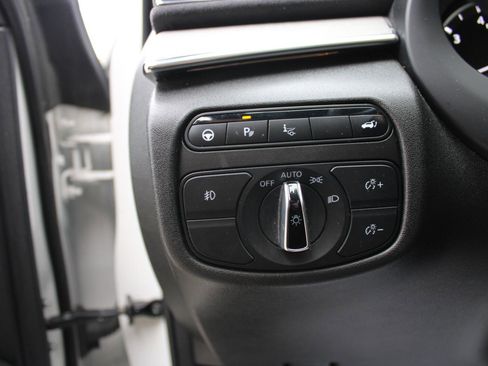 Used 2022 INFINITI QX50 Autograph image 10