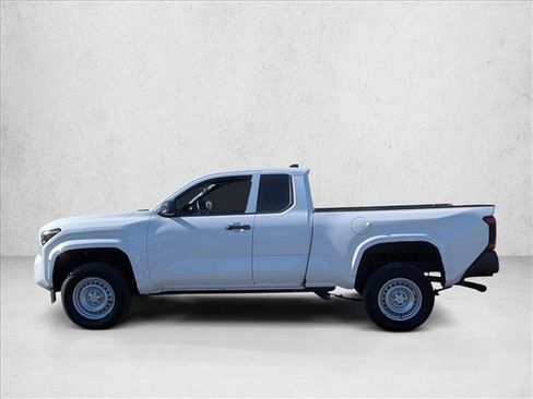 Used 2024 Toyota Tacoma SR image 4