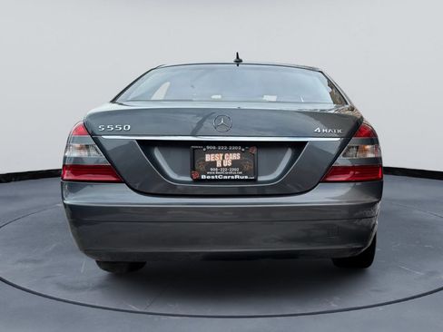 Used 2009 Mercedes-Benz S 550 4MATIC image 3