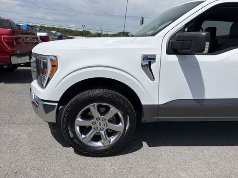 Used 2022 Ford F150 XLT w/ Equipment Group 302A High AWD/4WD image 9