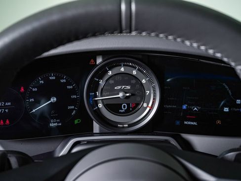 Certified 2024 Porsche 911 Carrera GTS RWD image 23