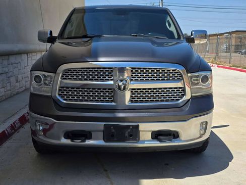 Used 2016 RAM 1500 Laramie w/ Convenience Group AWD/4WD image 9