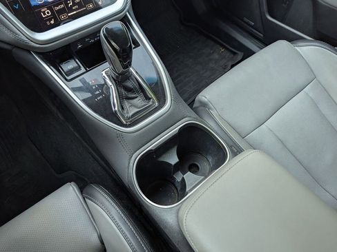 Used 2020 Subaru Outback Limited image 14