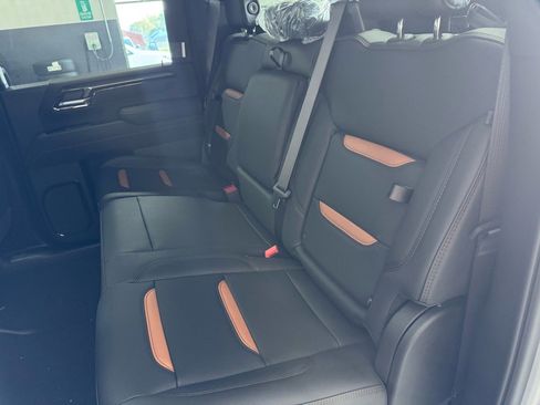 New 2026 GMC Sierra 2500 AT4 w/ AT4 Premium Plus Package image 10