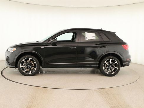 New 2025 Audi Q3 2.0T Premium Plus image 2