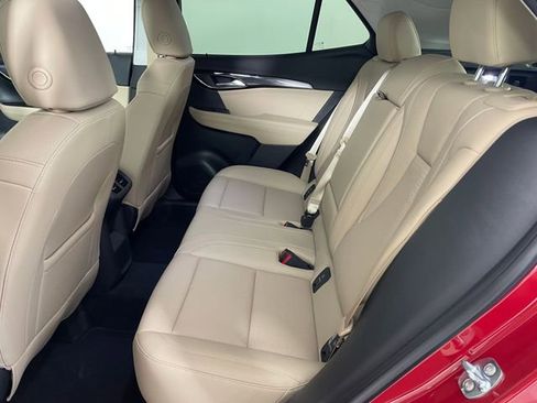 Certified 2025 Buick Envision Preferred AWD/4WD image 12