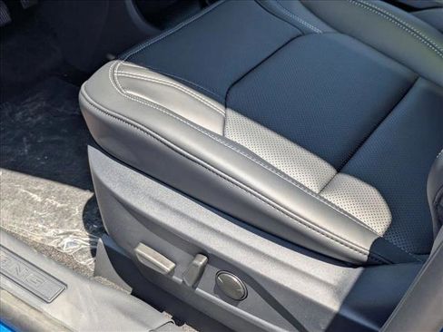 New 2025 Ford Mustang Mach-E Premium image 4