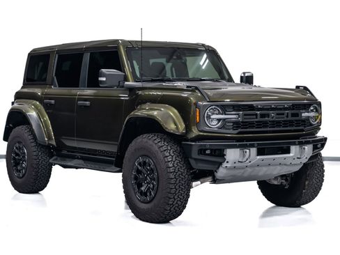 Used 2025 Ford Bronco Raptor AWD/4WD image 2