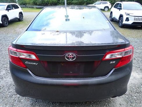 Used 2013 Toyota Camry SE FWD image 4