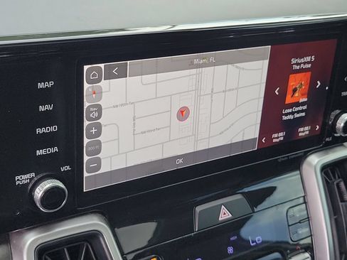 Used 2023 Kia Sorento S w/ Panoramic Sunroof Package FWD image 35