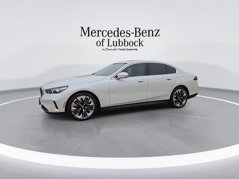 Used 2024 BMW 540i xDrive 540i xDrive Premium w/ Premium Package image 5