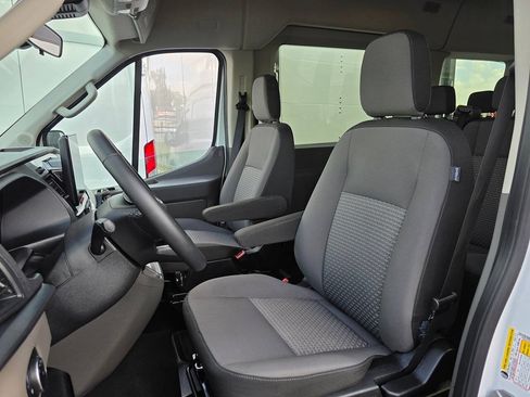 Used 2026 Ford Transit 350 XLT RWD image 11