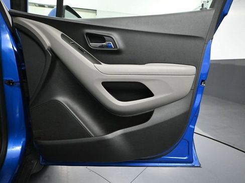 Used 2016 Chevrolet Trax LS w/ LPO, Protection Package image 37