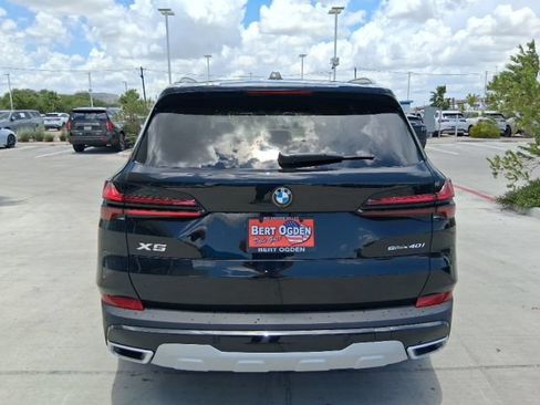 New 2026 BMW X5 sDrive40i w/ Premium Package RWD image 5