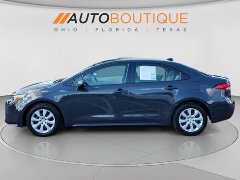 Used 2026 Toyota Corolla LE FWD image 2