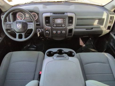 Used 2019 RAM 1500 Express AWD/4WD image 15