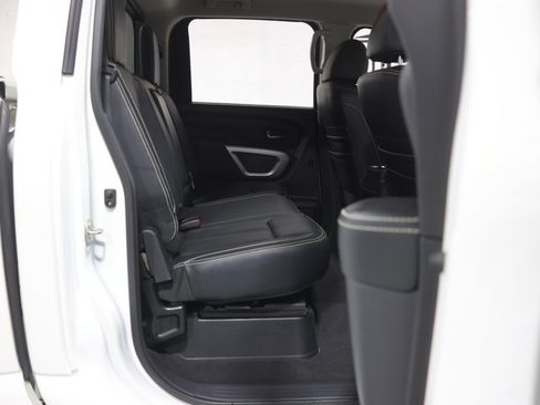 Used 2017 Nissan Titan PRO-4X w/ Pro-4x Convenience Package image 46