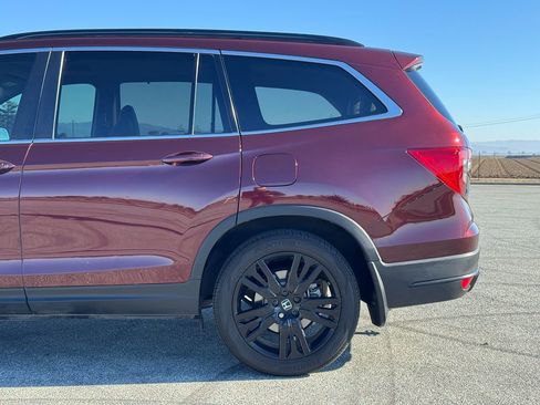 Used 2022 Honda Pilot Special Edition image 3