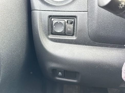 Used 2014 Nissan Versa Note S Plus image 29