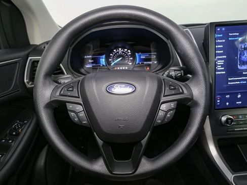 Used 2023 Ford Edge SE w/ Black Appearance Package AWD/4WD image 25