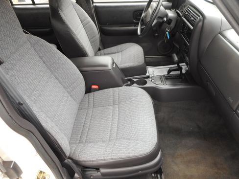 Used 1999 Jeep Cherokee SE AWD/4WD image 27