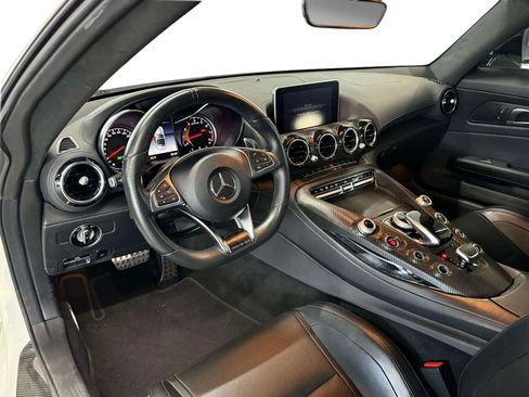 Used 2018 Mercedes-Benz AMG GT Roadster image 9