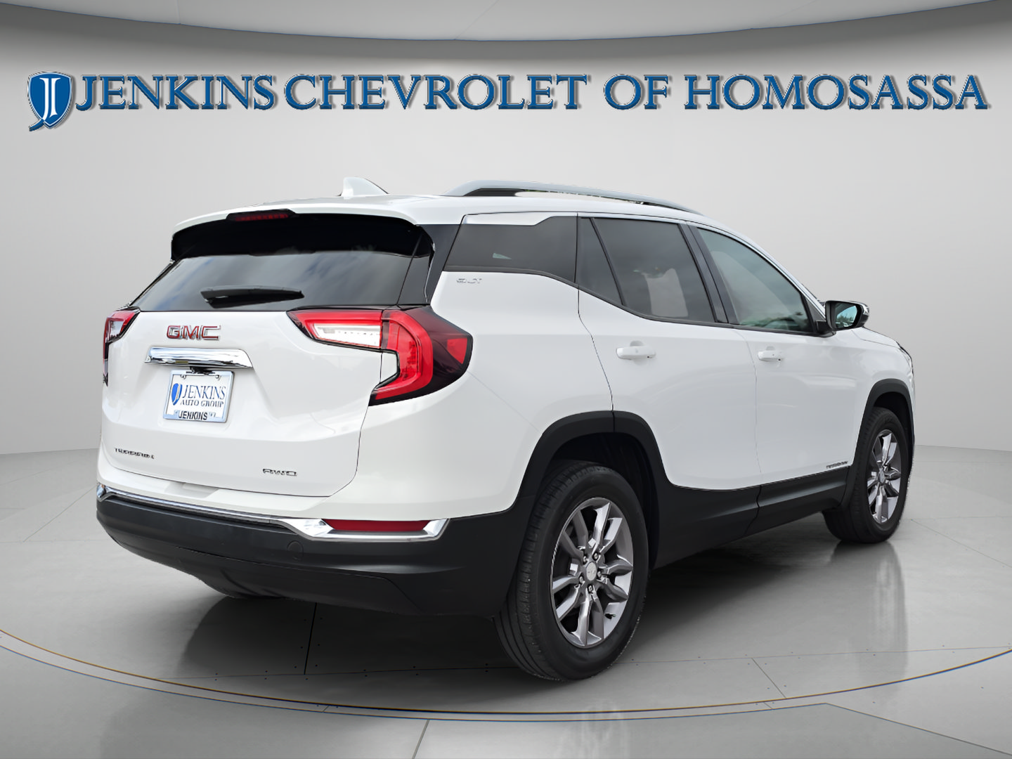 Used 2023 GMC Terrain SLT AWD/4WD image 5