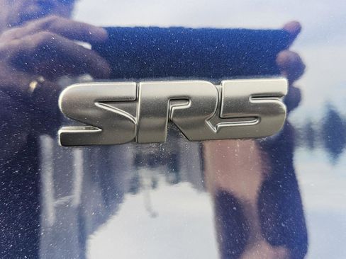 Used 2017 Toyota 4Runner SR5 image 22