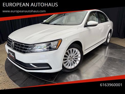 Used 2017 Volkswagen Passat 1.8T SE FWD image 1