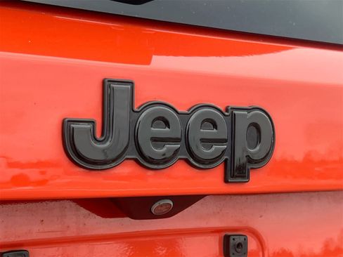 Used 2020 Jeep Renegade Altitude image 12