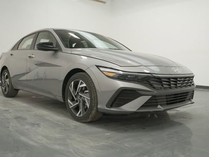 New 2025 Hyundai Elantra Sport