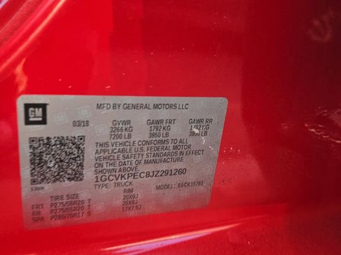 Used 2018 Chevrolet Silverado 1500 Custom w/ Custom Value Package AWD/4WD image 15