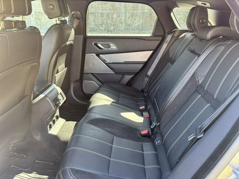 Used 2018 Land Rover Range Rover Velar R-Dynamic SE AWD/4WD image 15