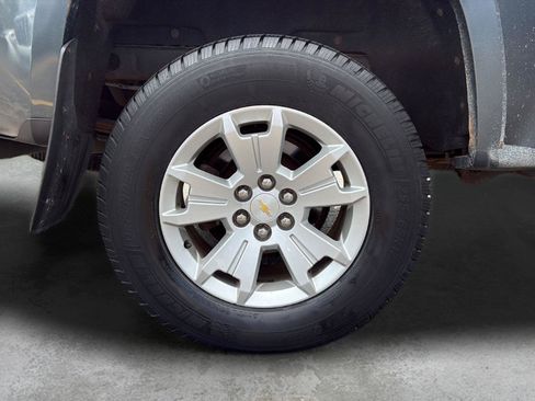 Used 2015 Chevrolet Colorado LT AWD/4WD image 23
