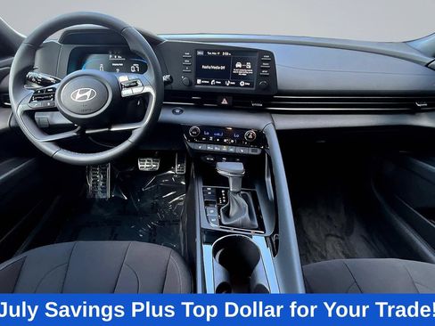 Used 2026 Hyundai Elantra SEL Sport Premium w/ Cargo Package FWD image 8